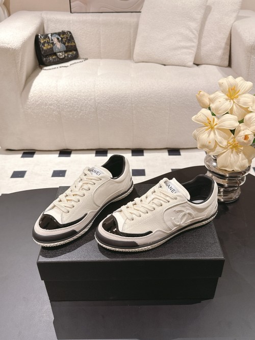 샤**넬 스니커즈