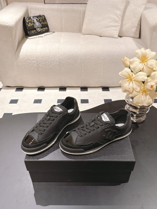 샤**넬 스니커즈