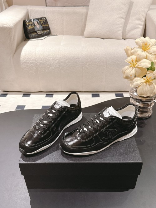 샤**넬 스니커즈