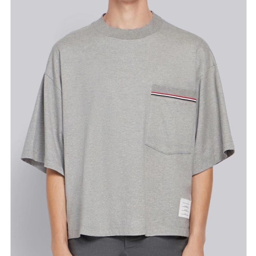 [Thom Browne] 톰브라운 오버핏 크롭 티셔츠 19070438