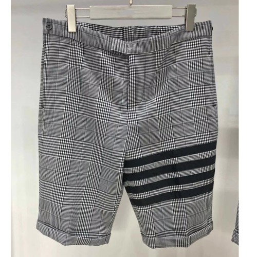 [Thom Browne] 톰브라운 하운드 투스 체크 하프 팬츠 19070437