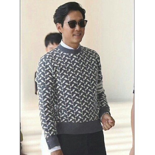 [Thom Browne] 톰브라운 고래 사선 견장 니트