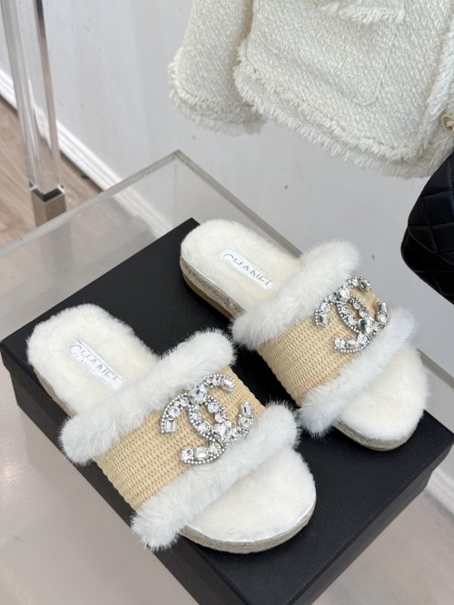 샤**넬 털슬리퍼