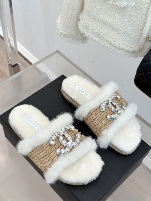 샤**넬 털슬리퍼