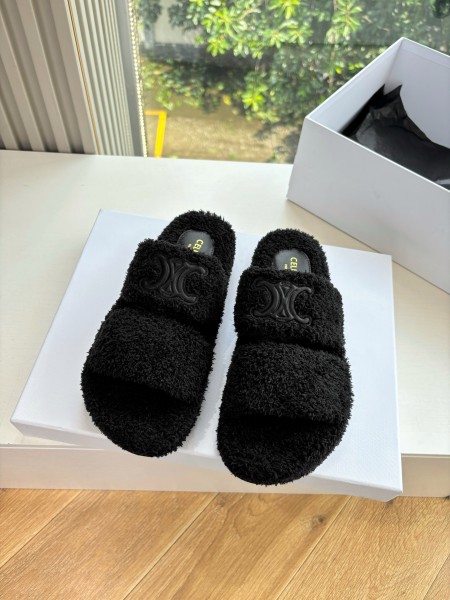 셀린느 털슬리퍼