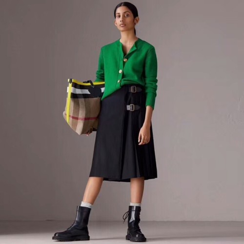 [Burberry] 버버리 양모 가디건 18071234