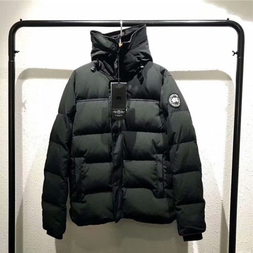 [Canada Goose] Women's Short Pading