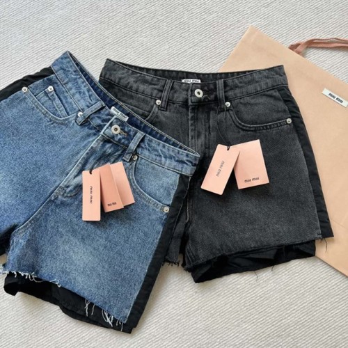 [Miumiu] 미우미우 워싱 데님 하프 팬츠 23050541
