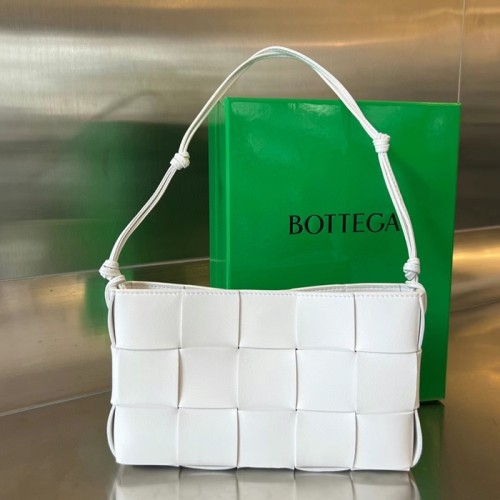 [Bottega Veneta] 보테가 베네타 인트레치아토 카세트 숄더백 730543