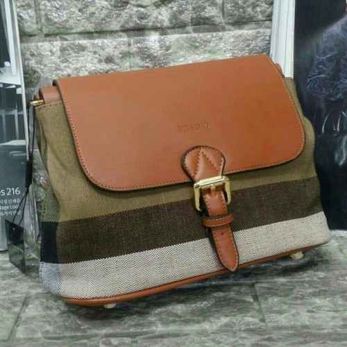 [Burberry] 버버리 만두 크로스 백