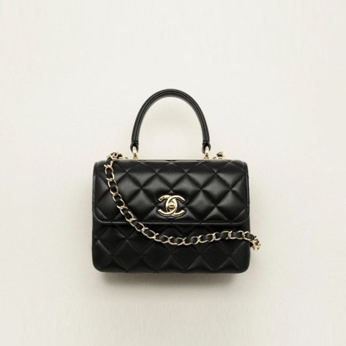 [Chanel] 샤넬 핸들 장식의 미니 플랩백 램스킨 금장 블랙 AS4654 Y60767 94305