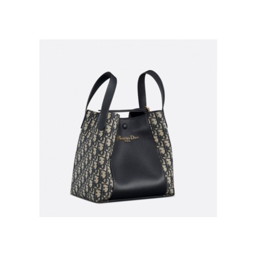 [Dior] 디올 Signature 미디엄 버킷백 M2841UTZQ