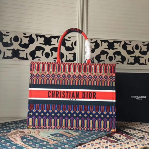 [Dior] 디올 북 토트 쇼퍼백 19050240