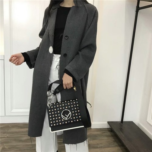 [Fendi] KAN I logo Bag 171220-11