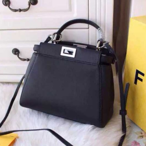 [Fendi] 펜디 피카부 미니 백 -Black