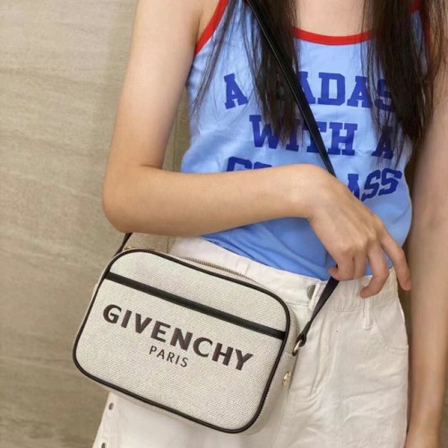 [Givenchy] 지방시 Bondd 카메라 백 21051733