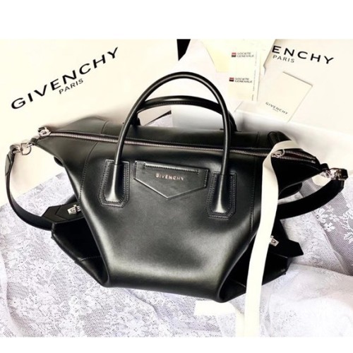 [Givenchy] 지방시 안티고나 소프트 백 21013033