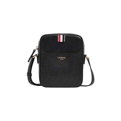 [Thom Browne] 톰브라운 소프트 페블 그레인 사선 버티컬 카메라 백 블랙 UAG189A-L0090-001