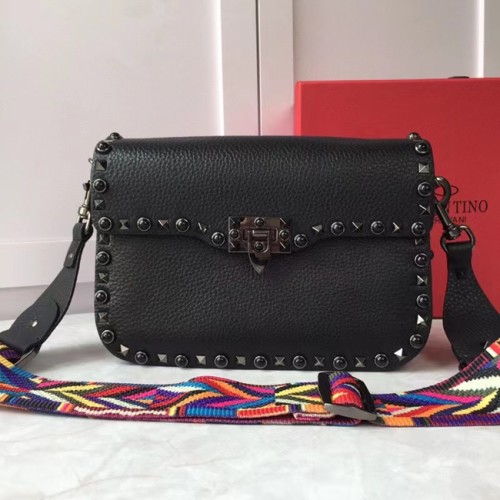 [Valentino] 발렌티노 락 스터드 숄더 백 21111042