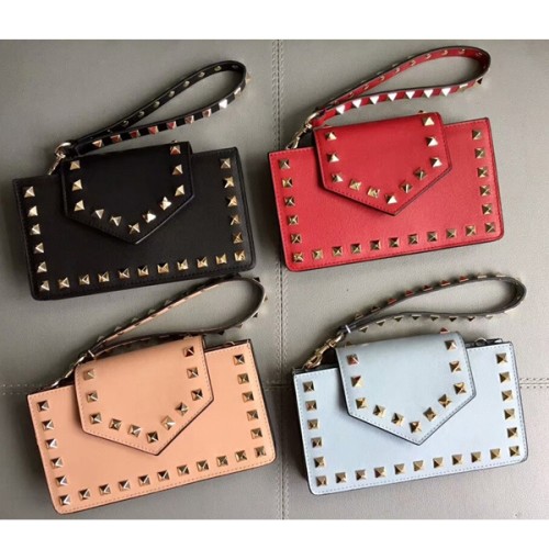 [Valentino] 발렌티노 스터드 클러치 0013