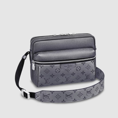 [Louis vuitton] 루이비통 아웃도어 메신저 건메탈 그레이 M30830