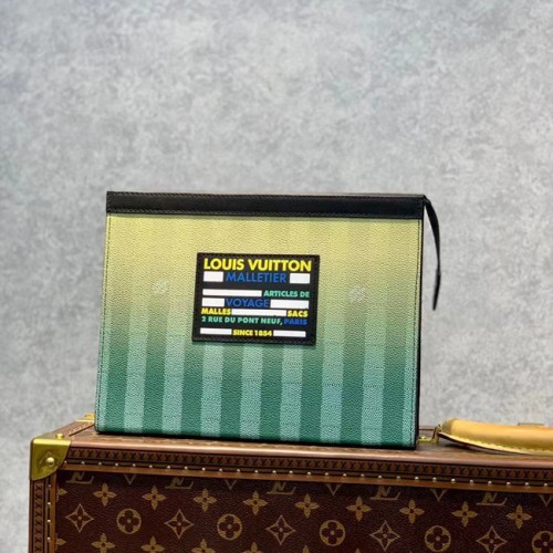[Louis vuitton] 루이비통 포쉐트 보야주 그라디언트 그린 M81317