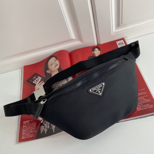[Prada] 프라다 리나일론 사피아노 가죽 벨트백 2VL033