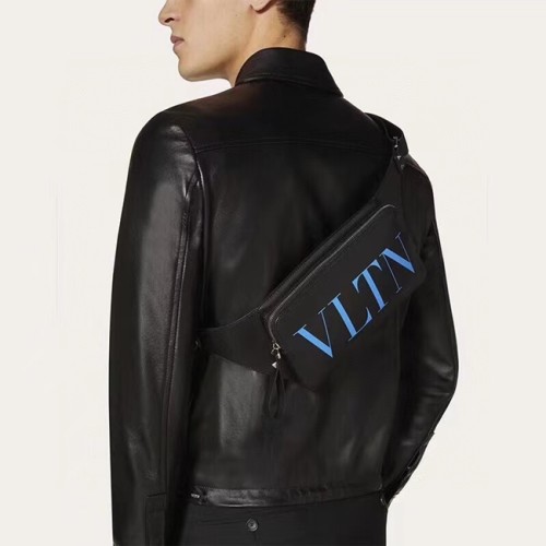 [Valentino] 발렌티노 빅 로고 그래피티 범팩 21012739