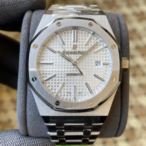 [AUDEMARS PIGUET] 오데마피게 로얄 오크 41 mm 23111730
