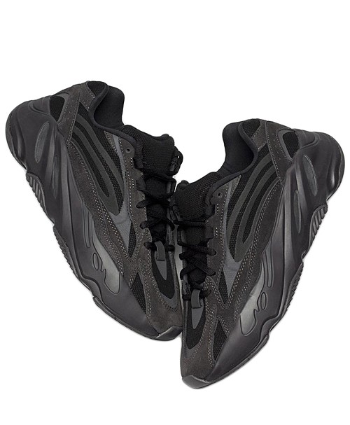 [Adidas] 아디다스 YEEZY 이지부스트 700 v2 반타 블랙