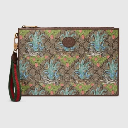 [Gucci] 구찌 타이거 프린트 GG 캔버스 클러치 688378