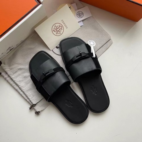 [Hermes] 에르메스 켈리 로고 뮬 슬리퍼 24040833