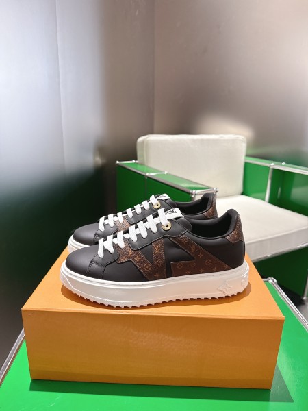루이비통 스니커즈(여성용)