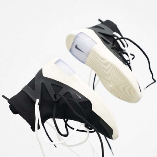 [NIKE AIR FEAR OF GOD]  나이키랩 에어 피어 오브 갓 1 AR4237 001