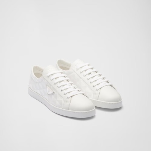 [Prada] 프라다 가죽 나일론 스니커즈 2EE376_3LNW_F0009_F_G000