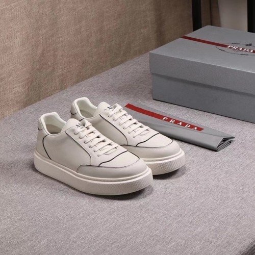 [Prada] 프라다 이유매니아 로고 레더 스니커즈 3A6F 4E3453