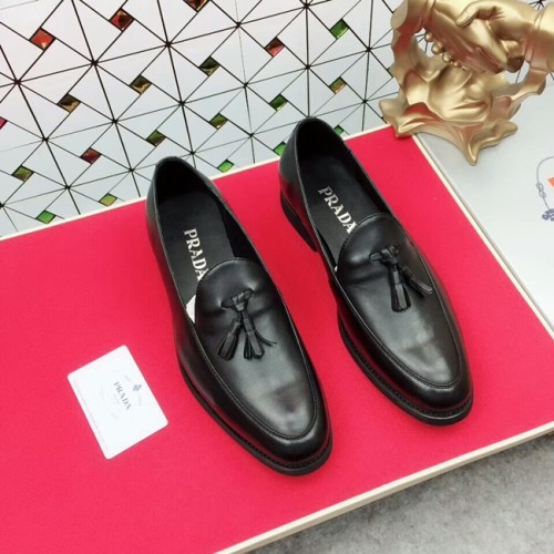 [Prada] 프라다 테슬 로퍼 1809135