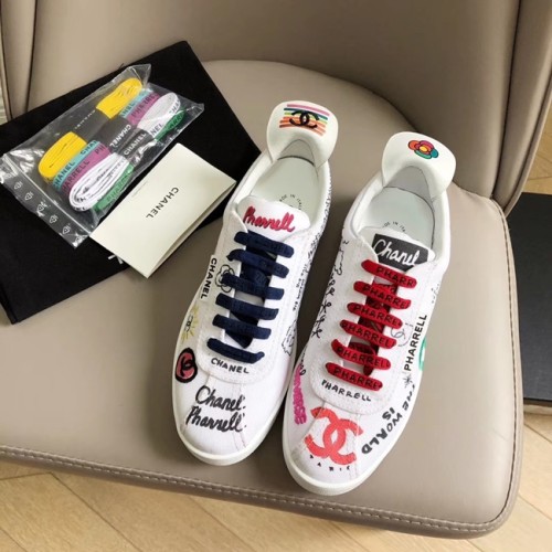 [Chanel * pharrell] 샤넬 * 퍼렐 남여공용 캔퍼스 스니커즈 19050333