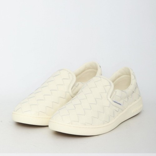 [Bottega Veneta] 보테가 베네타 인트레치아토 레더 우븐 라운드토 플랫솔 슬립온 스니커즈 화이트