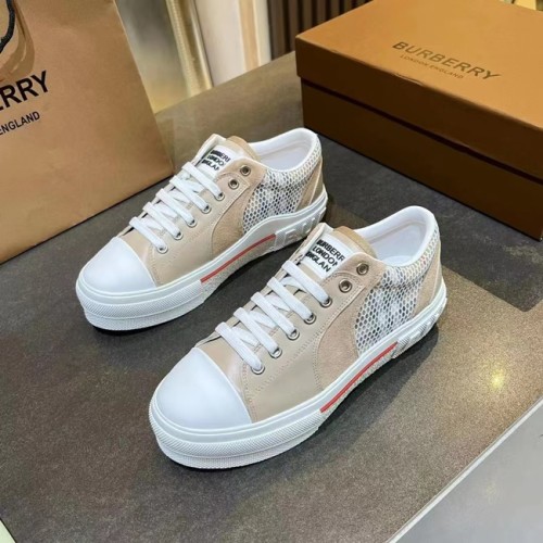 [Burberry] 버버리 빈티지 체크 메쉬 레더 스웨이더 스니커즈 23040133