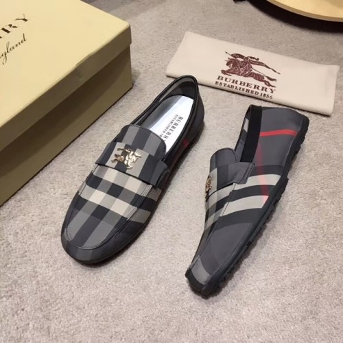 [Burberry] 버버리 체크 로퍼 19071532