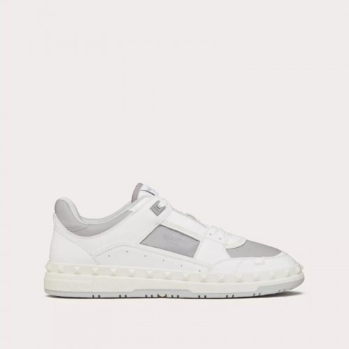[Valentino] 발렌티노 프리도트 로우탑 스니커즈 4Y2S0H43RDG_0BO