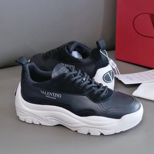 [Valentino] 발렌티노 남/여 GUMBOY 스니커즈 블랙 1Y2S0B17VRN0BO