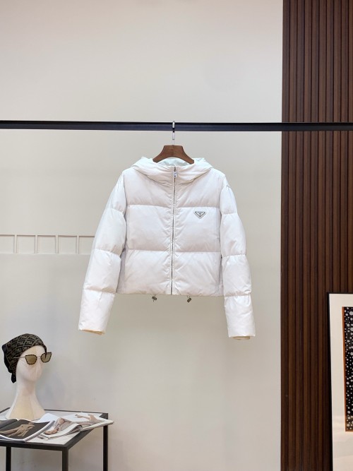 프라다 패딩