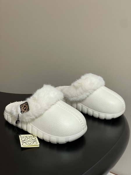 로에베 양털 뮬 슬리퍼