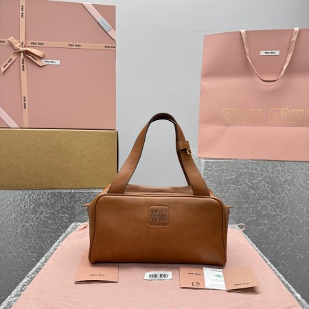 미우미우 아르카디