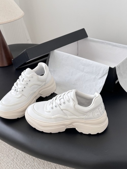 샤*넬 스니커즈