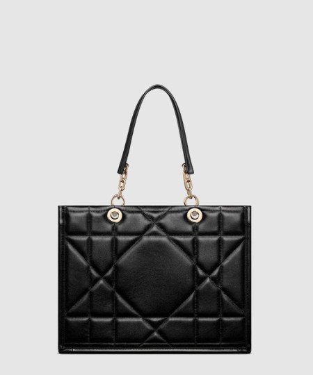 [DIOR-디올]에센셜 토트백 미듐 M8721