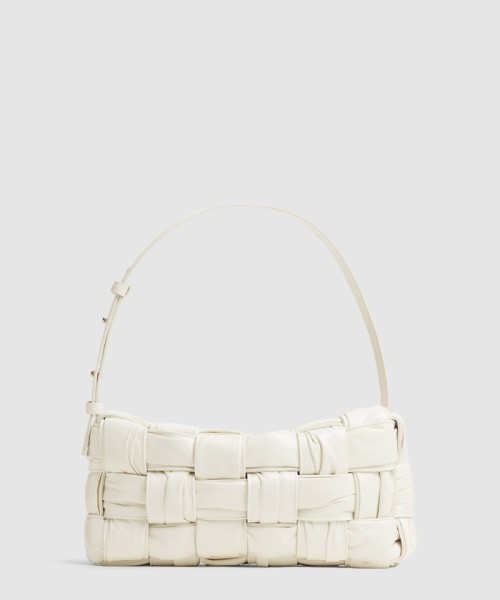 [BOTTEGA-보테가베네타]브릭 카세트백 717090