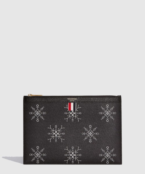 [THOM BROWNE-톰브라운]페블 스노우플레이크 클러치 MAC127